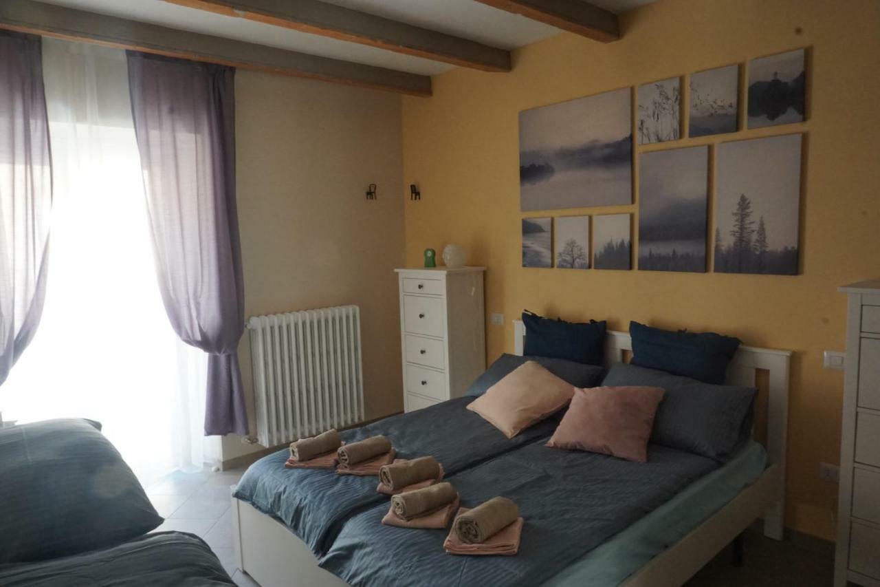 Apartmán La Casa Di Edone Monzambano Exteriér fotografie
