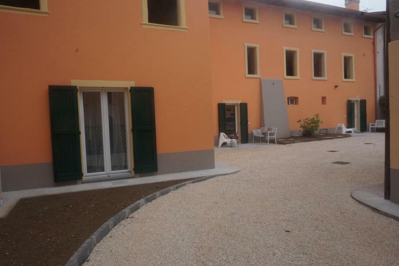 Apartmán La Casa Di Edone Monzambano Exteriér fotografie